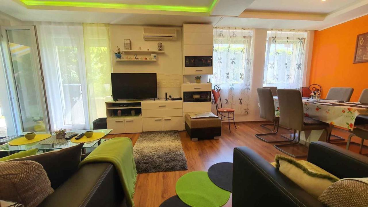 Zoeldlomb Apartman ชิโอฟก ภายนอก รูปภาพ